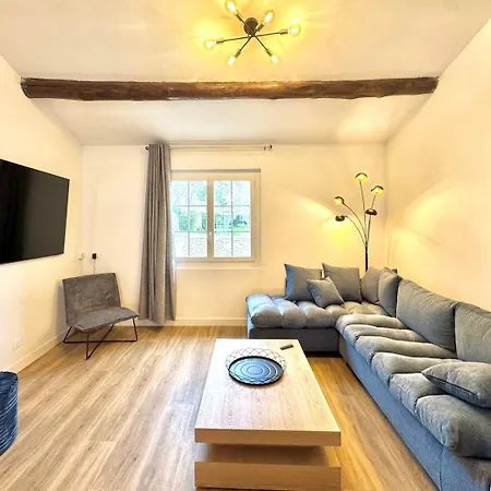Holiday home La Sernhacoise - Maison Familiale Renovee, Sauna