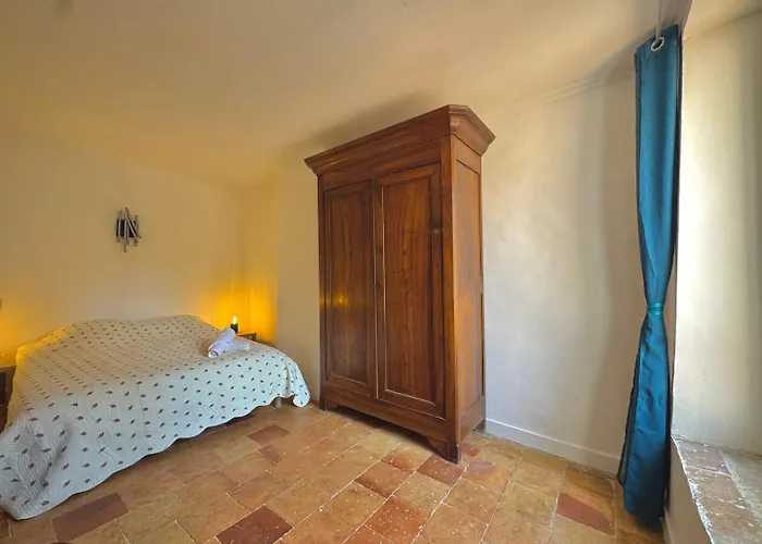 La Sernhacoise, Maison Familiale Renovee, Sauna Vakantiehuis